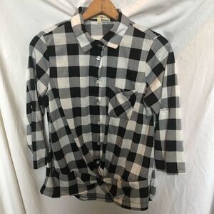 Wishful Park Button down shirt. Black and white plaid Medium